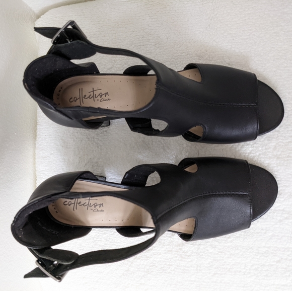 Clarks Deva Heidi open toe  heeled sandals 8.5, 2.5 heel - Picture 6 of 9